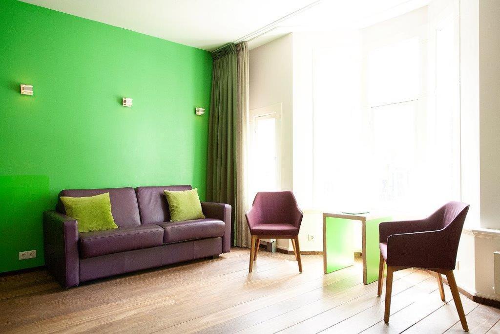 Tea Leaf Apartment Suite