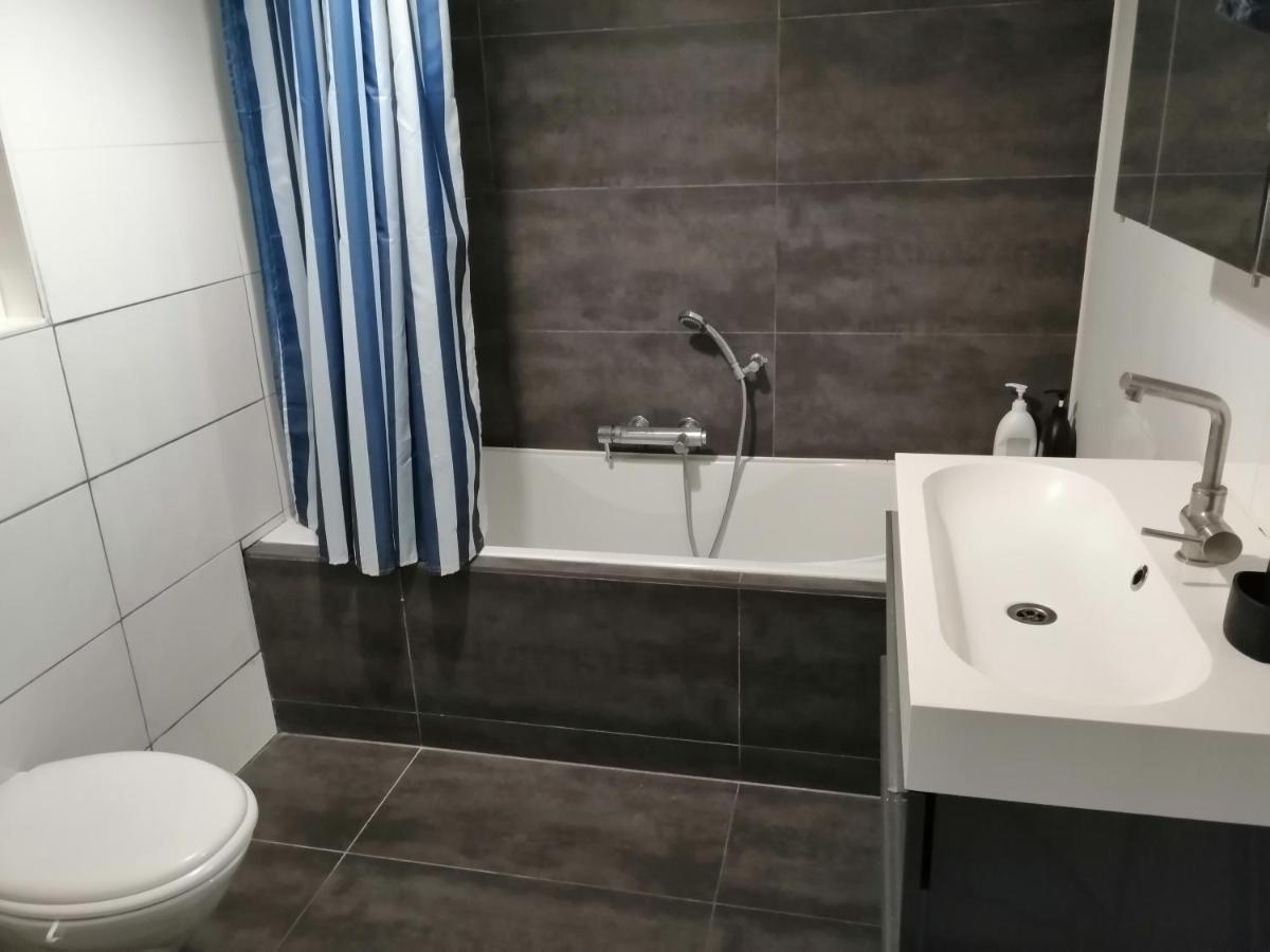 Quadruple Room with Private Bathroom