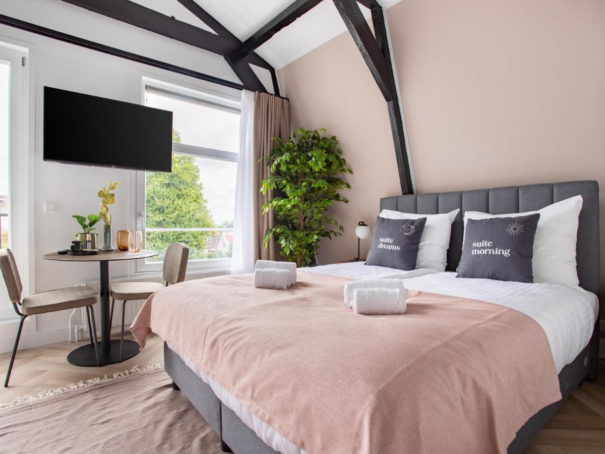 Queen Room Balcony