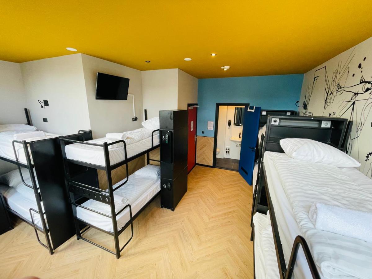 Bed in Gemengde Slaapzaal met 8 Bedden