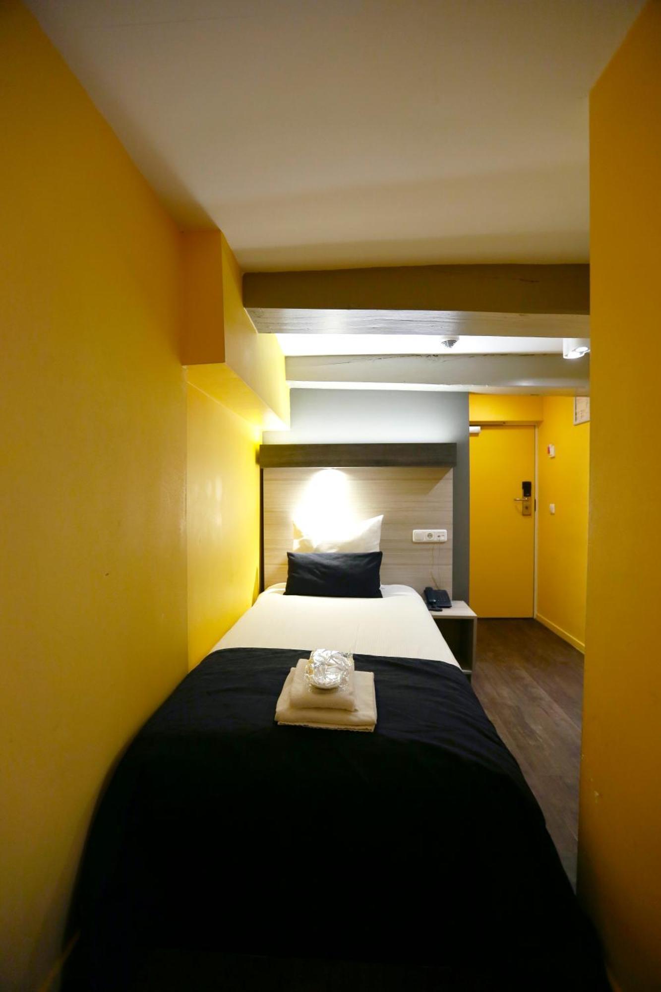 Small Single Room