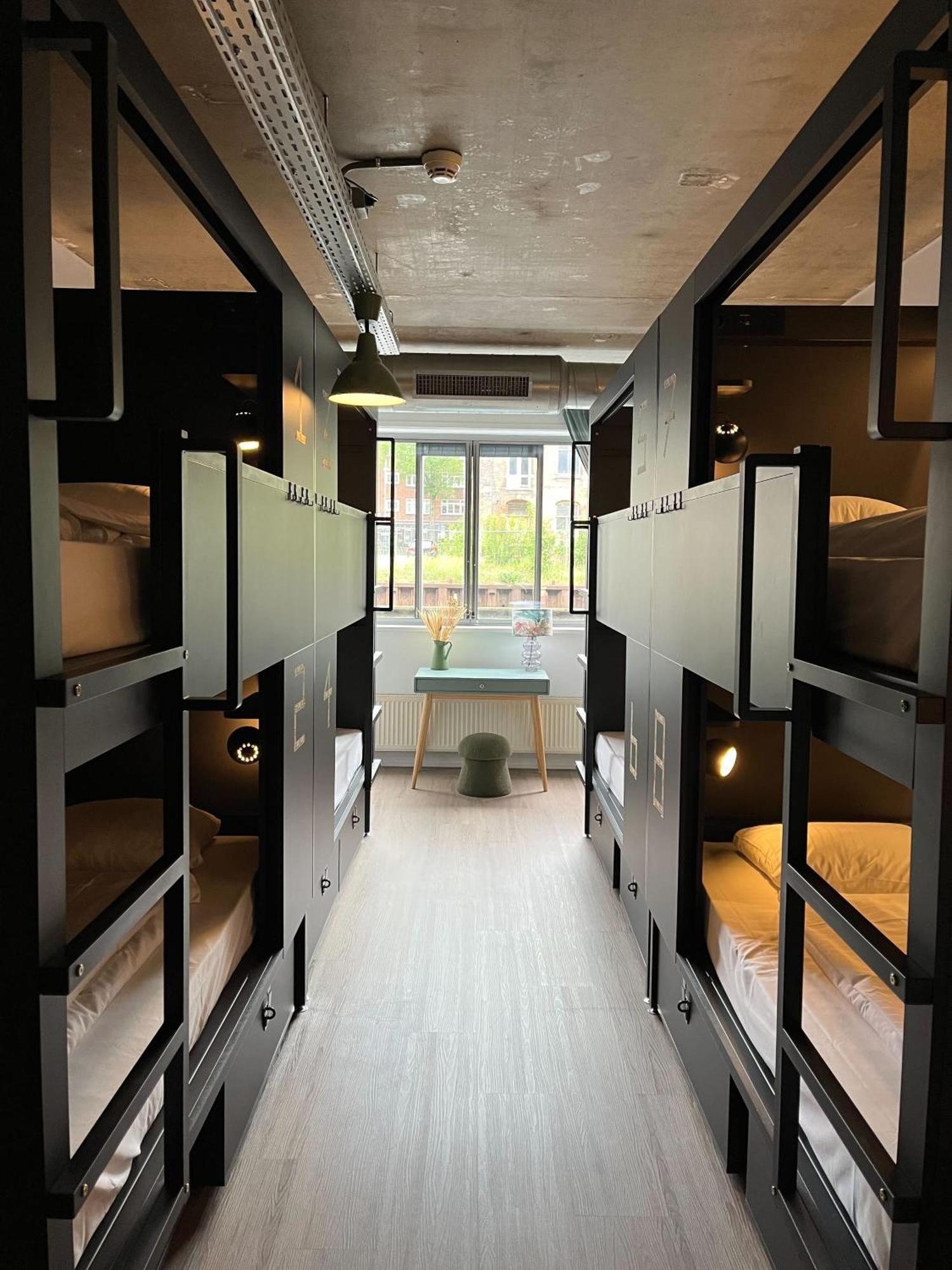 Bed 8-Bed Backpacker dorm
