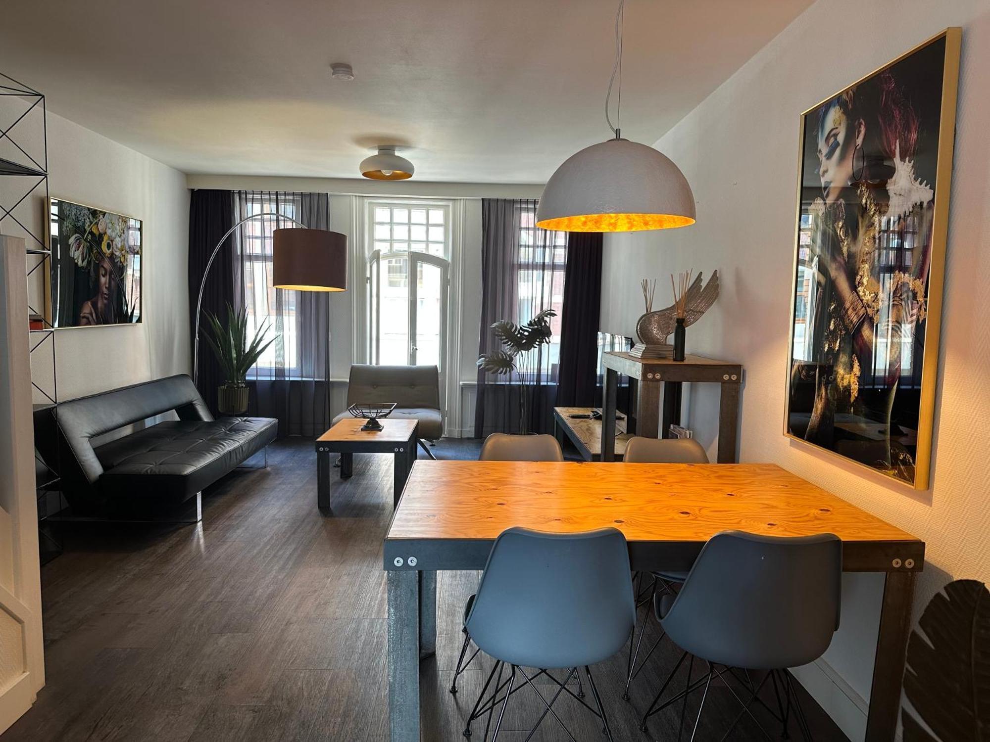 Stunning City Studio