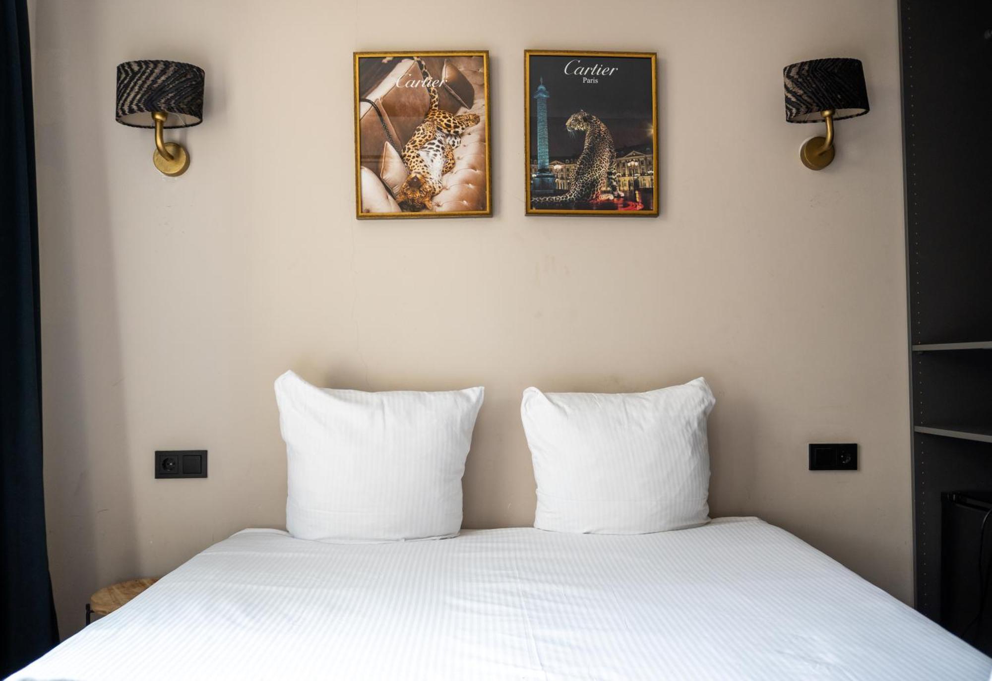 Double Room with Shared Bathroom