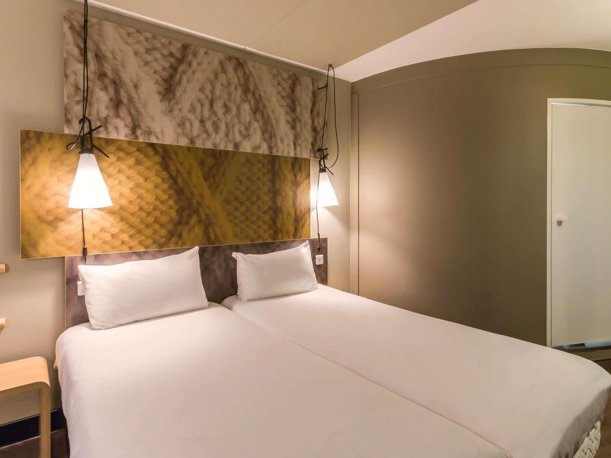 Standard Room Three Single Beds