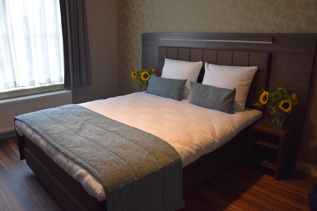 Quarto Duplo Compacto com Vista para o Canal