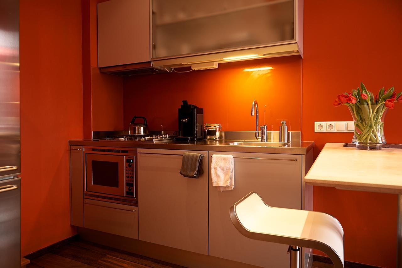 Mandarin Apartment Suite