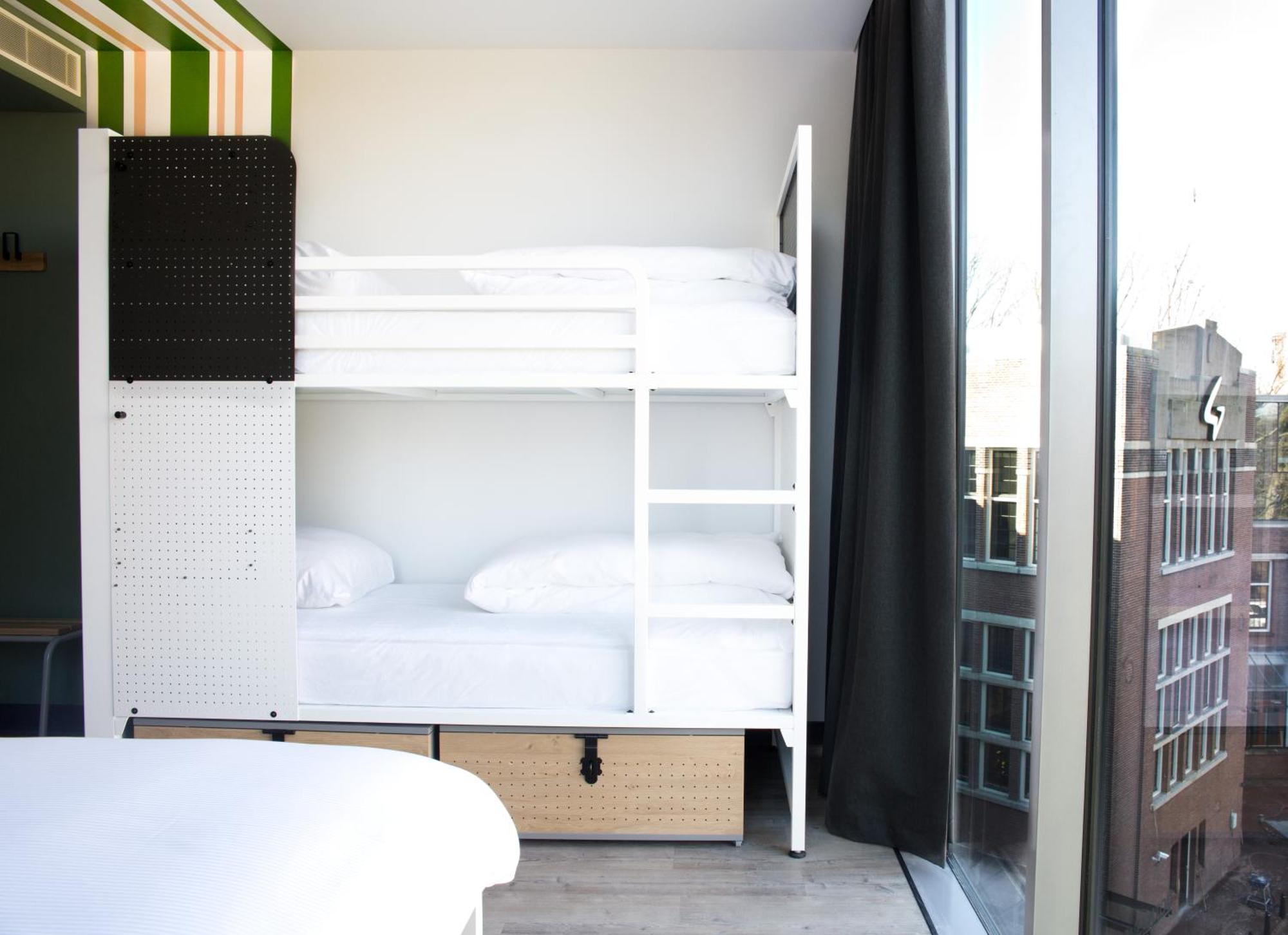 Lit dans Dortoir Deluxe de 4 Lits
