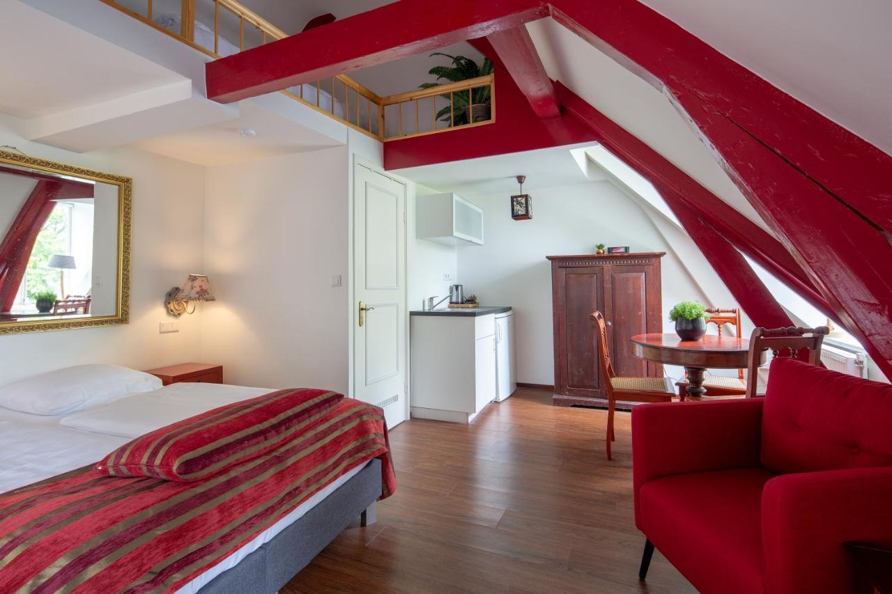 Family Suite (4 Adults)