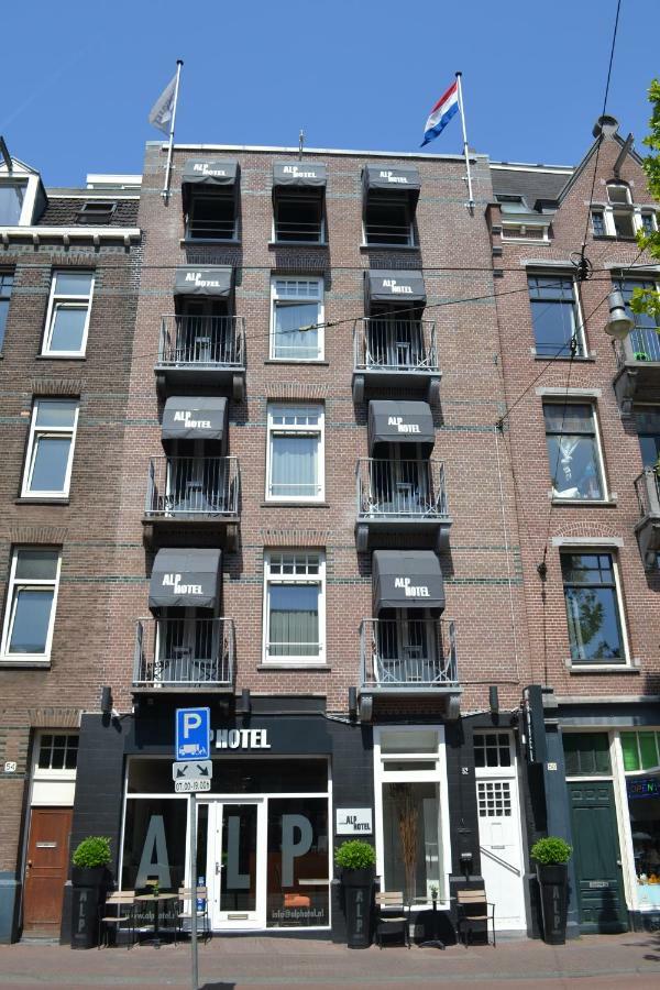 Kleine Tweepersoonskamer met 2 Aparte Bedden
