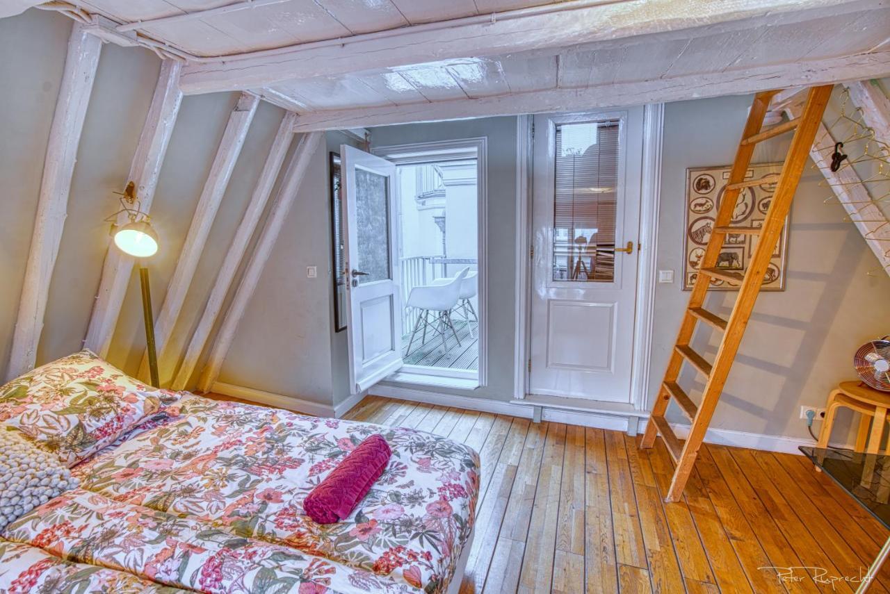 Quarto Quádruplo com Varanda