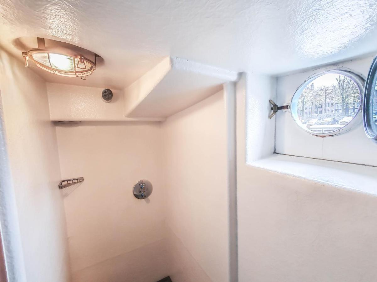 Twin Room with Shared Bathroom