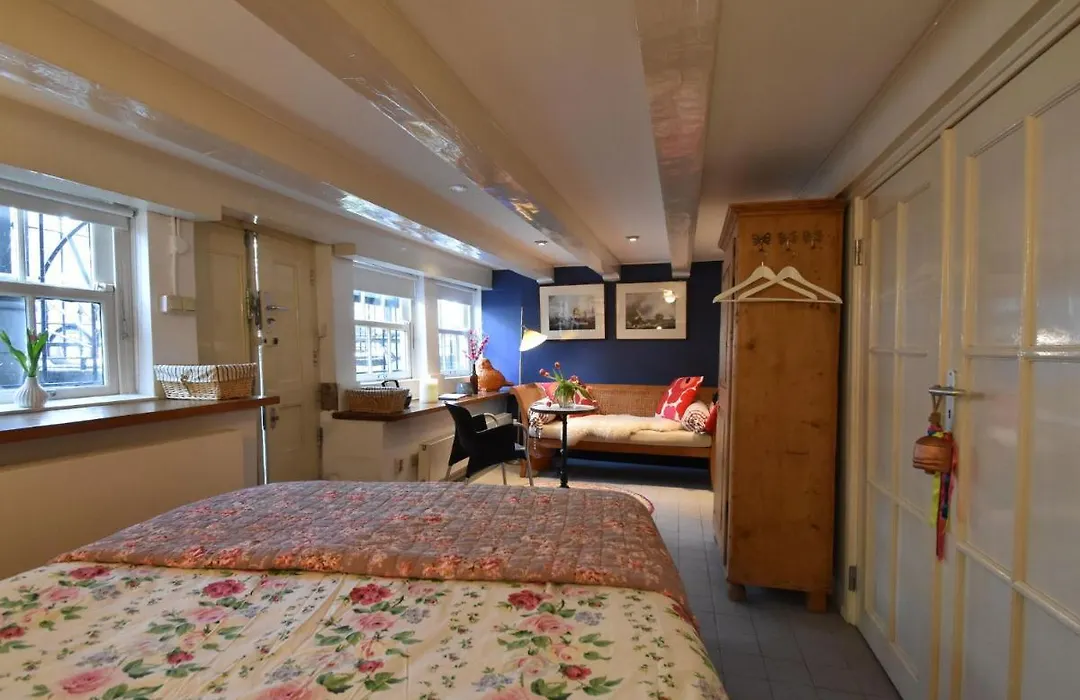 Nice Studio N The City Center Of Amsterdam-1