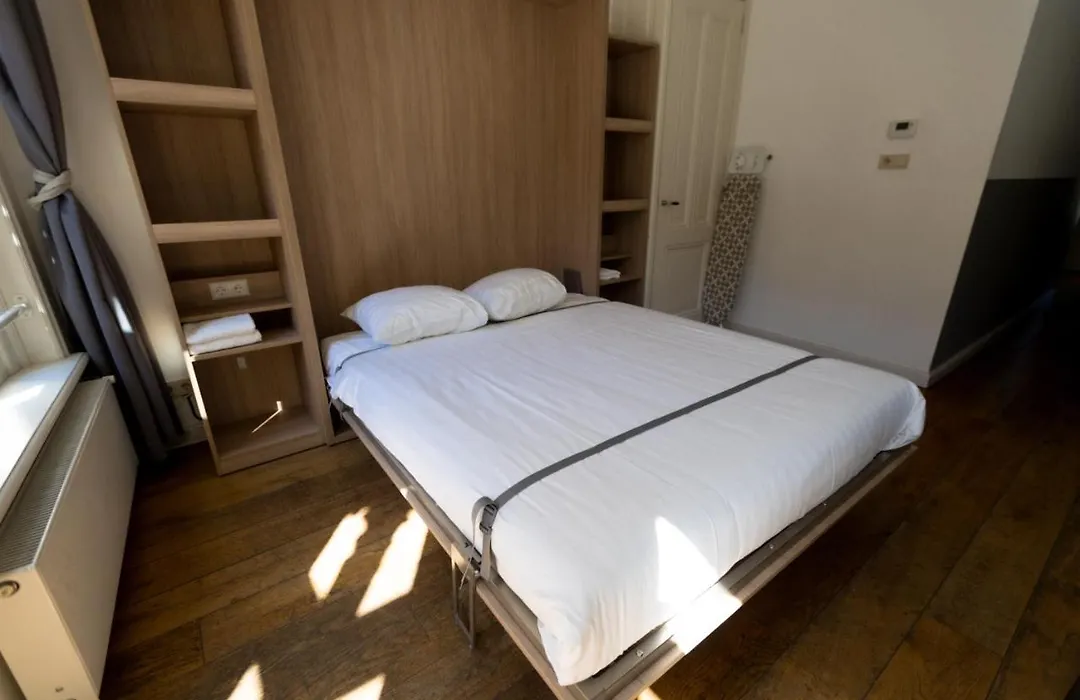 Plantage Hortus Apartments-1
