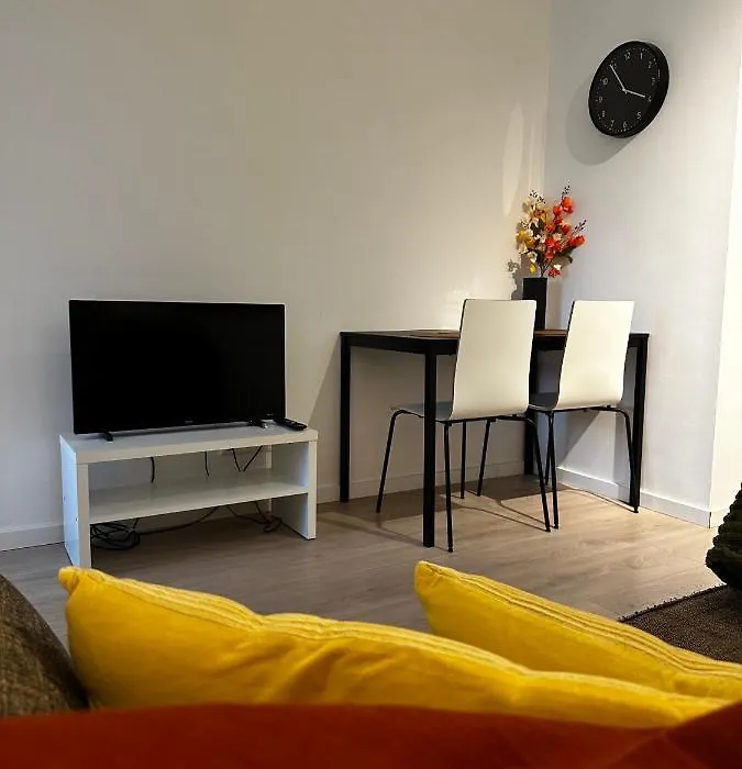 B&B Studio North-1