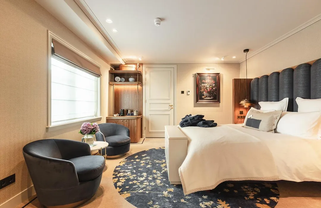 Hotel 717-1