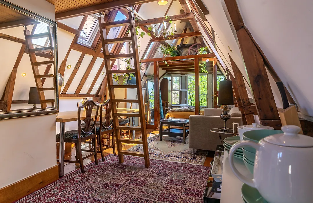 B&B Singel Suites-1