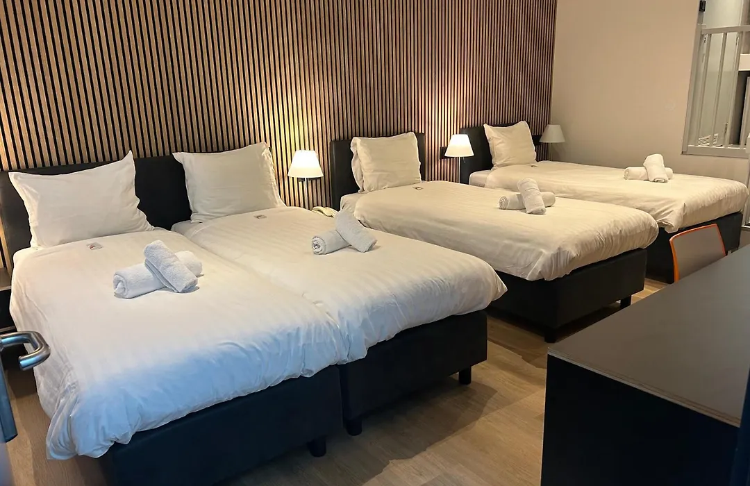 Multatuli Hotel-1