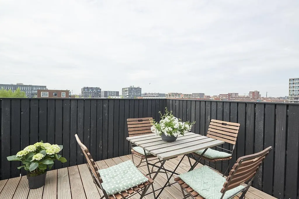 Lake View Apartment Amsterdam-1