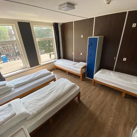 Hostel Utopia-3