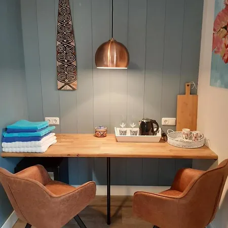 B & B Tulp Amsterdam Noord-3