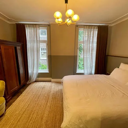 Jordaan Canal Rooms - Private Bnb Ensuite-3