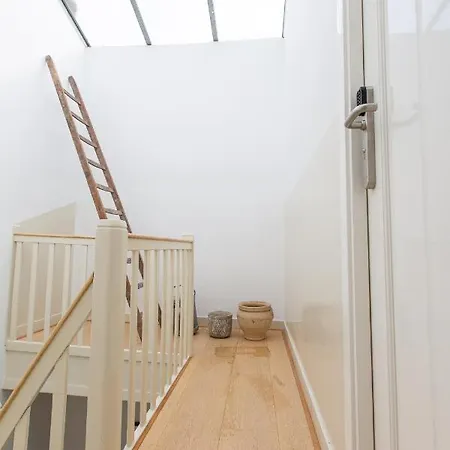 Big Room-3
