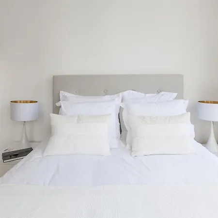 Jordaan Suite Bed And Bubbles-3