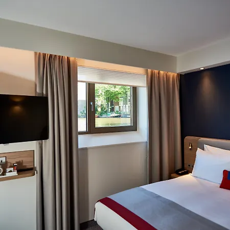 Holiday Inn Express Amsterdam - City Hall By Ihg-3