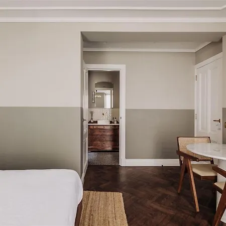 Jordaan Canal Rooms - Private Bnb Ensuite-2