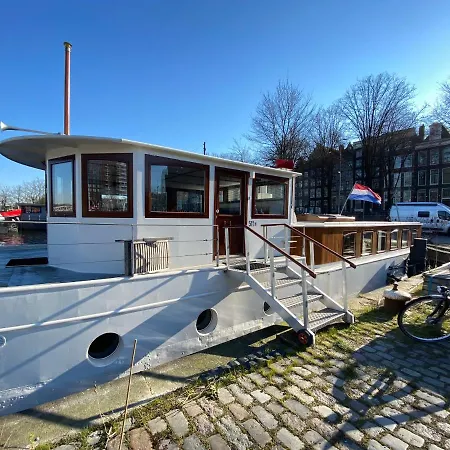 Historic Centre Comfortable Houseboat-3