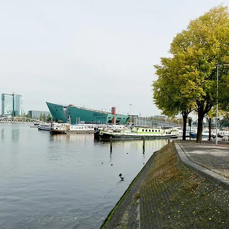 Prins Hendrik Apartments-3