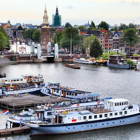 Botel Liza Marleen-2
