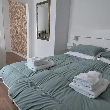 Bickersbed-3