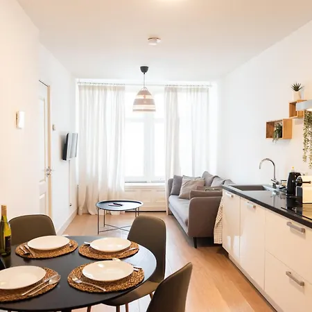 Canal View Apartment-3