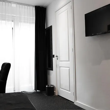 Sara'S Boutique Hotel-2