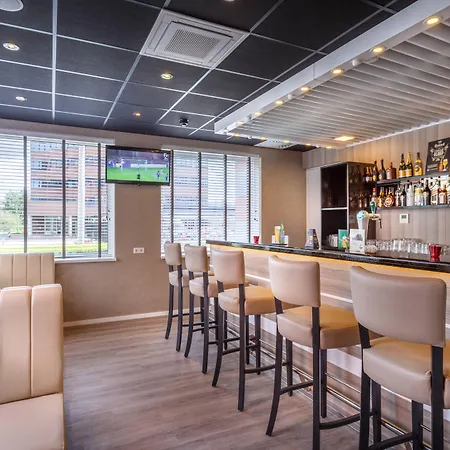 Joy Hotel-2