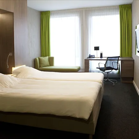 Skotel Amsterdam, Hotelschool The Hague-3