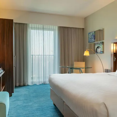 Courtyard By Marriott Amsterdam-3