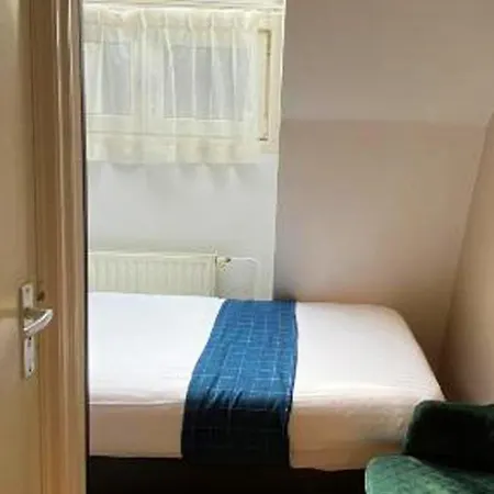 Hotel Vondel Garden City Centre-3
