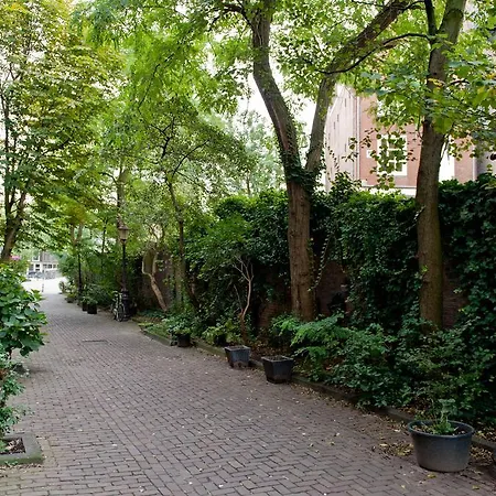 Prins Hendrik Apartments-2
