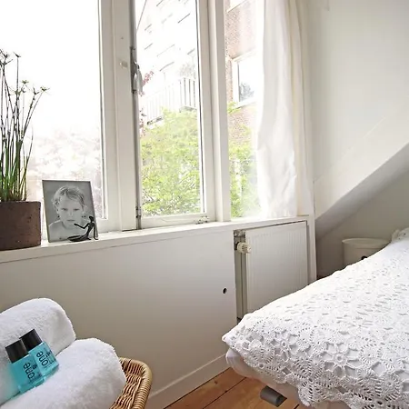 Beautiful 2 Floor Vondelpark Apartment.-3