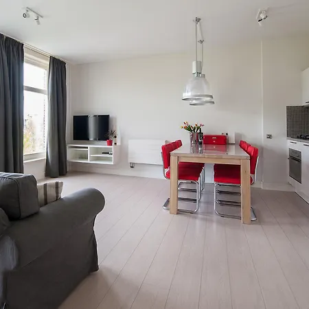 Short Stay Group Dapper Market Serviced Apartments Amsterdam-2