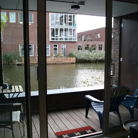 The Water Studio-2
