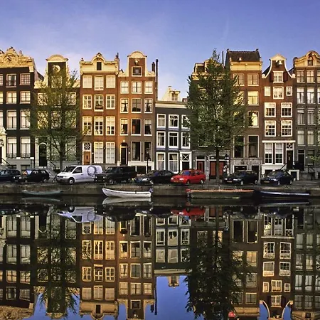 Canal View Suite-3