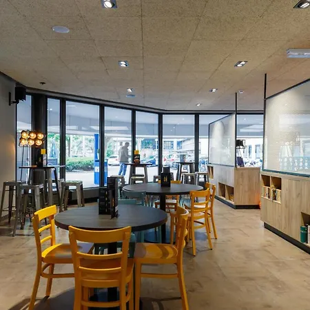 A&O Amsterdam Zuidoost-2