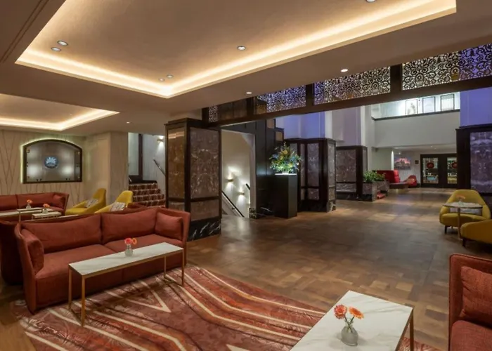 Hotel vicino a Museum Ons' Lieve Heer op Solder