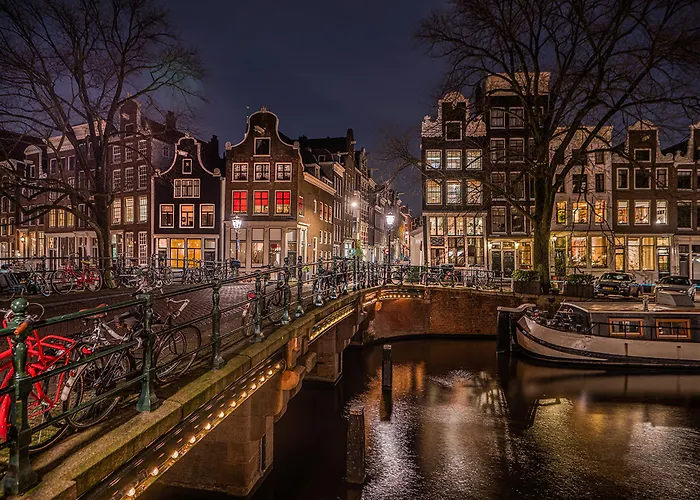 Leidse Square 5 star Luxury Apartment Amsterdam Avec un Casino