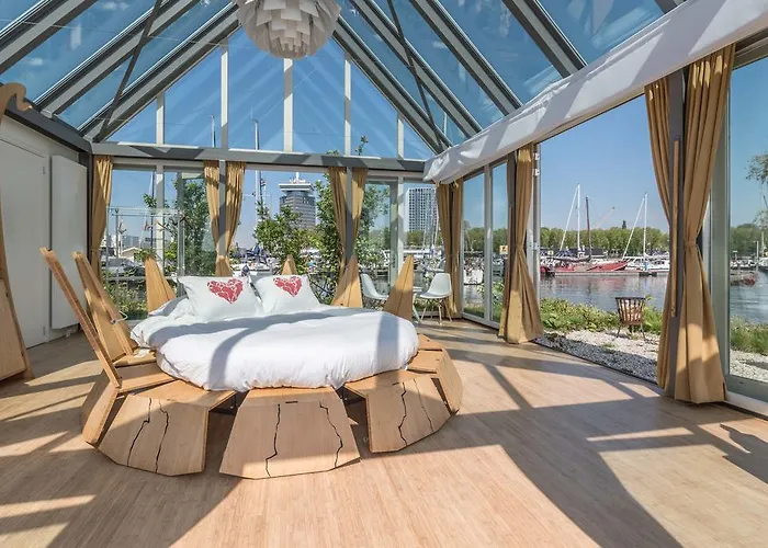 The Panorama Suite Ámsterdam admite animales